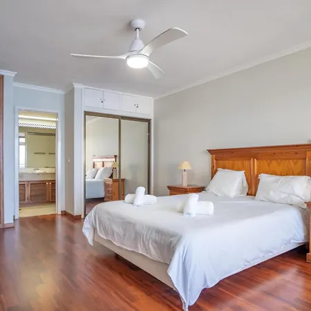Апартаменты Sunset Atlantic Gardens 408 Фуншал