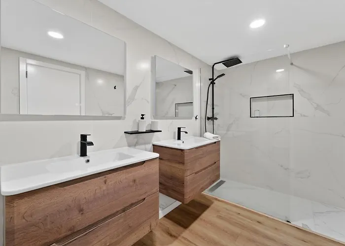 Sunset Atlantic Gardens 408