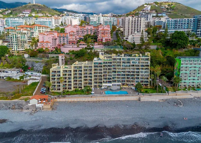 Sunset Atlantic Gardens 408 *